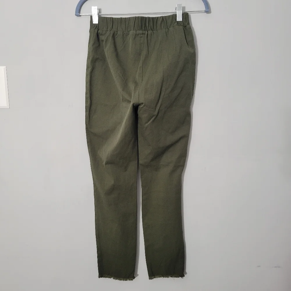 Lyssé Olive Green Raw Hem Lexi Twill Leggings